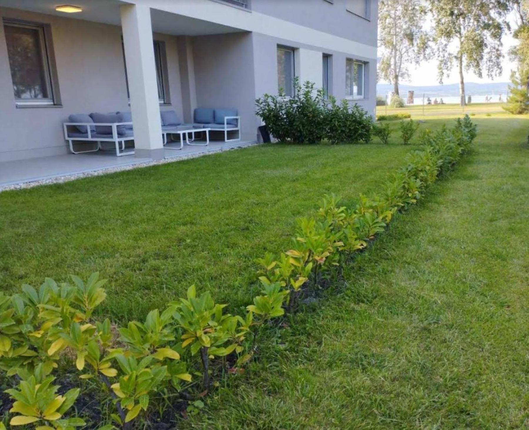 Green Apartman Balatonlelle Exterior photo